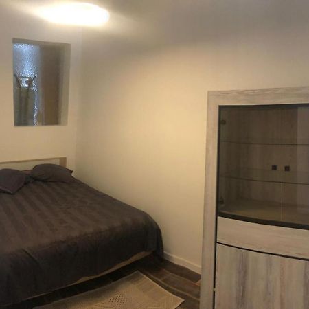Konac Apartamento Antuérpia Exterior foto
