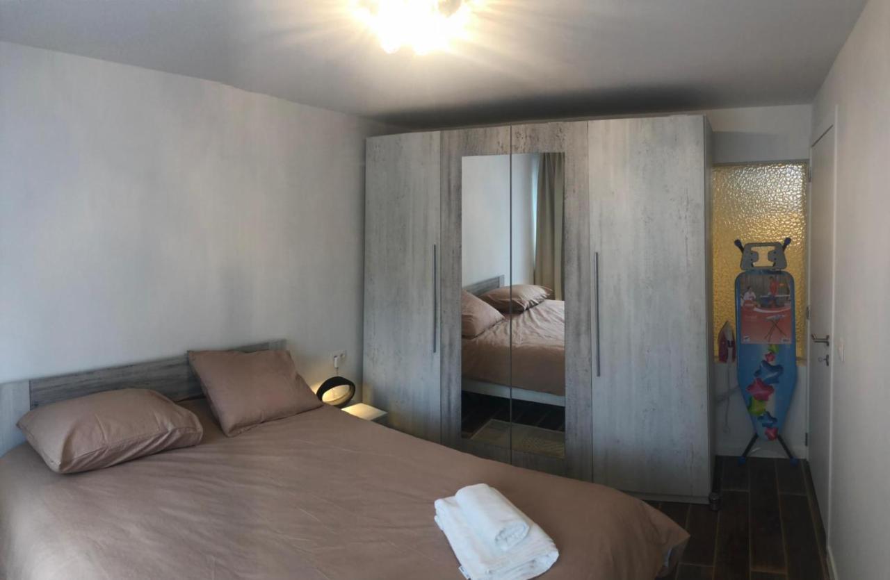 Konac Apartamento Antuérpia Exterior foto